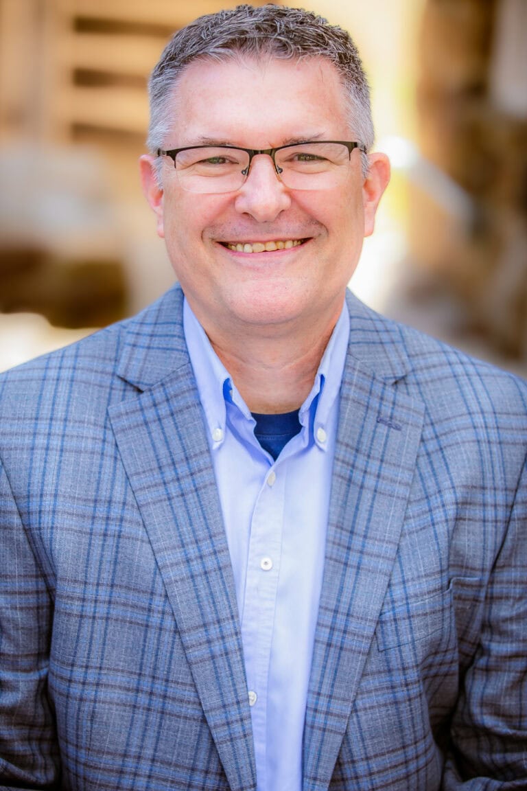 Lee Fowlkes